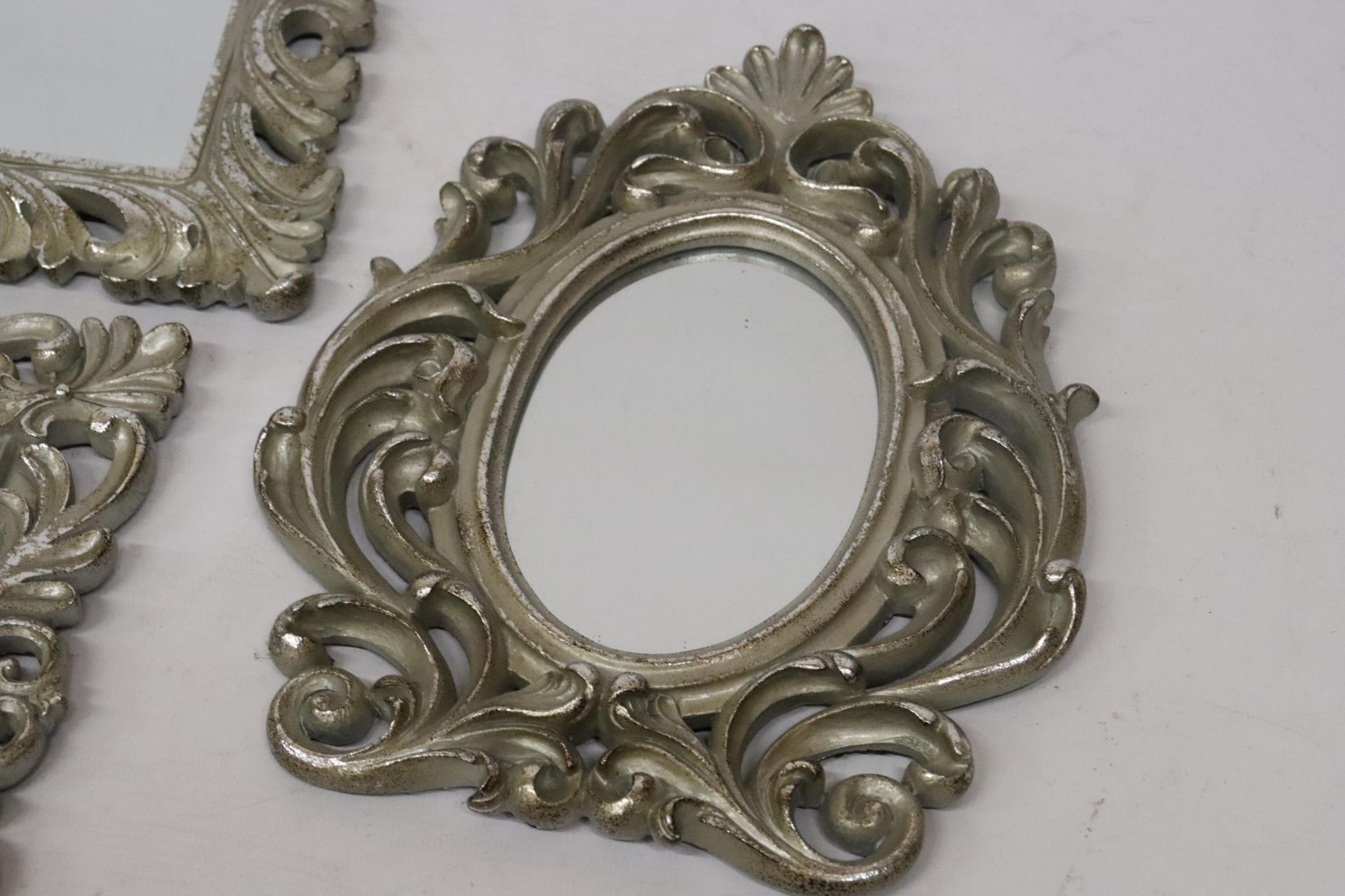 FIVE SMALL MIRRORS WITH ORNATE SILVER COLOURED FRAMES - Image 4 of 9