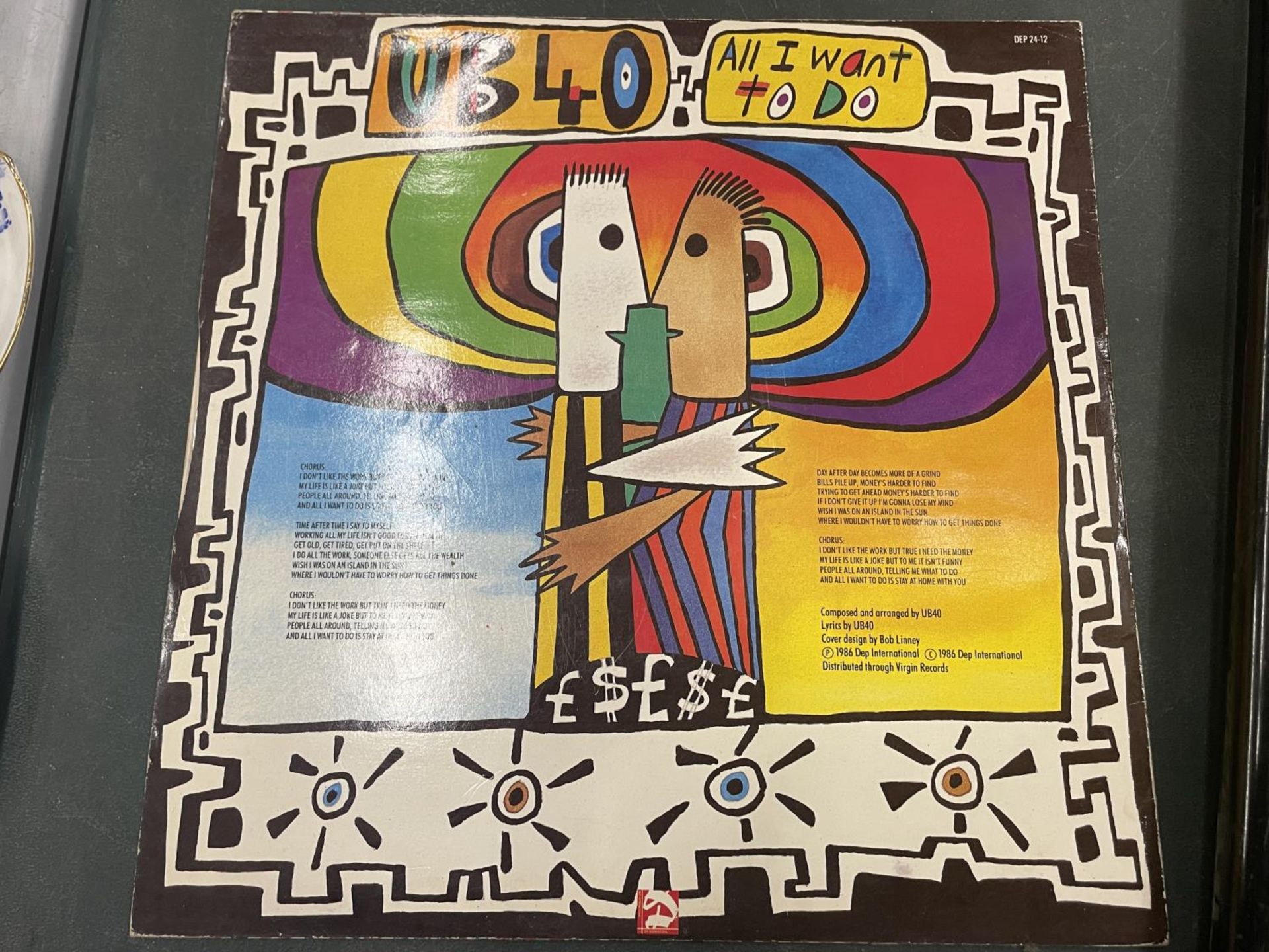 THREE UB40 VINYL LP RECORDS - Bild 6 aus 6