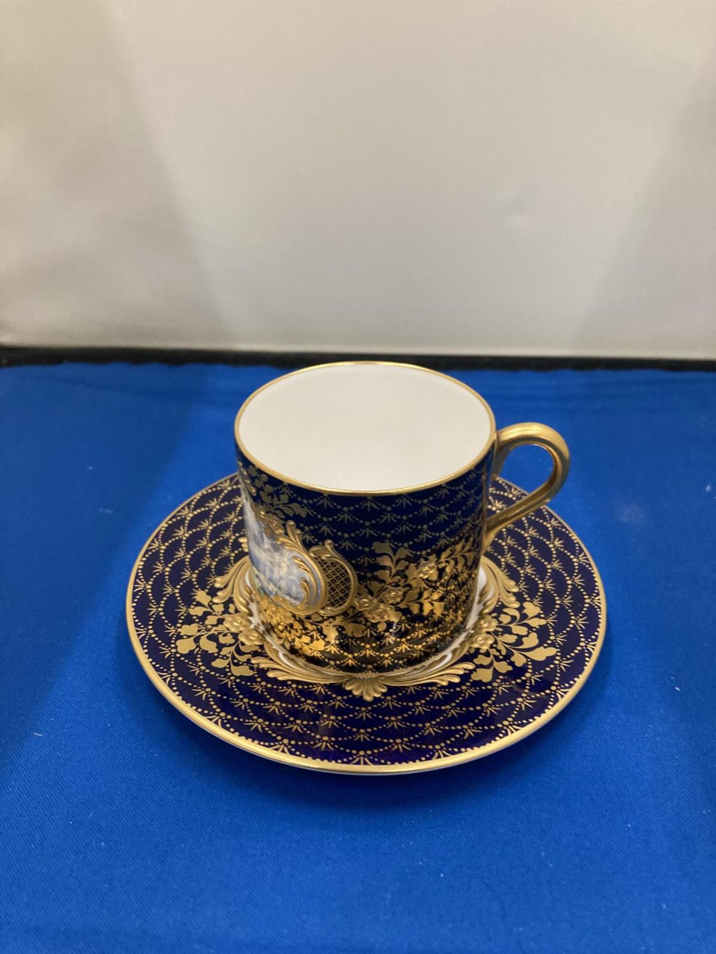 A LYNTON PORCELAIN HAND PAINTED COFFEE CAN AND SAUCER, BRITISH MAN OF WARSHIPS ON THE HIGH SEAS, - Image 3 of 9