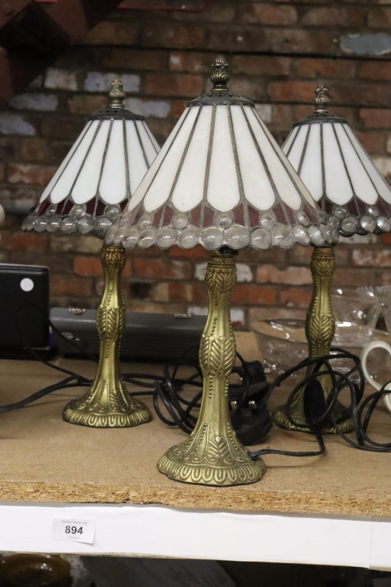 THREE TIFFANY STYLE TABLE LAMPS, HEIGHT APPROX 38CM