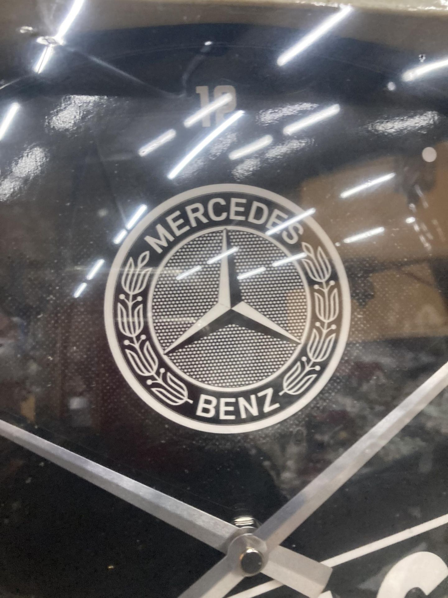 AN AS NEW AND BOXED MERCEDES BENZ GARAGE WALL CLOCK - Image 2 of 2