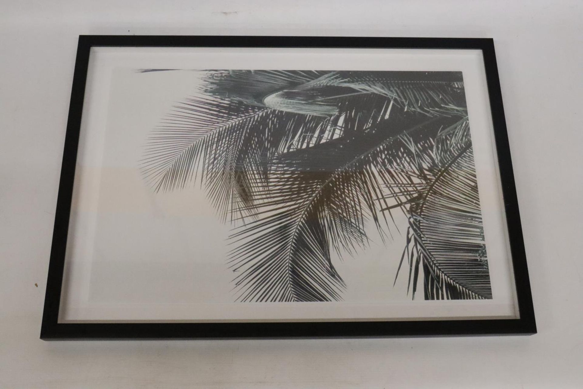 A FRAMED PRINT OF FOLIAGE PLUS A FRAMED MOTTO 'LIFE ISN'T ABOUT WAITING FOR THE STORM TO PASS, IT' - Image 2 of 4