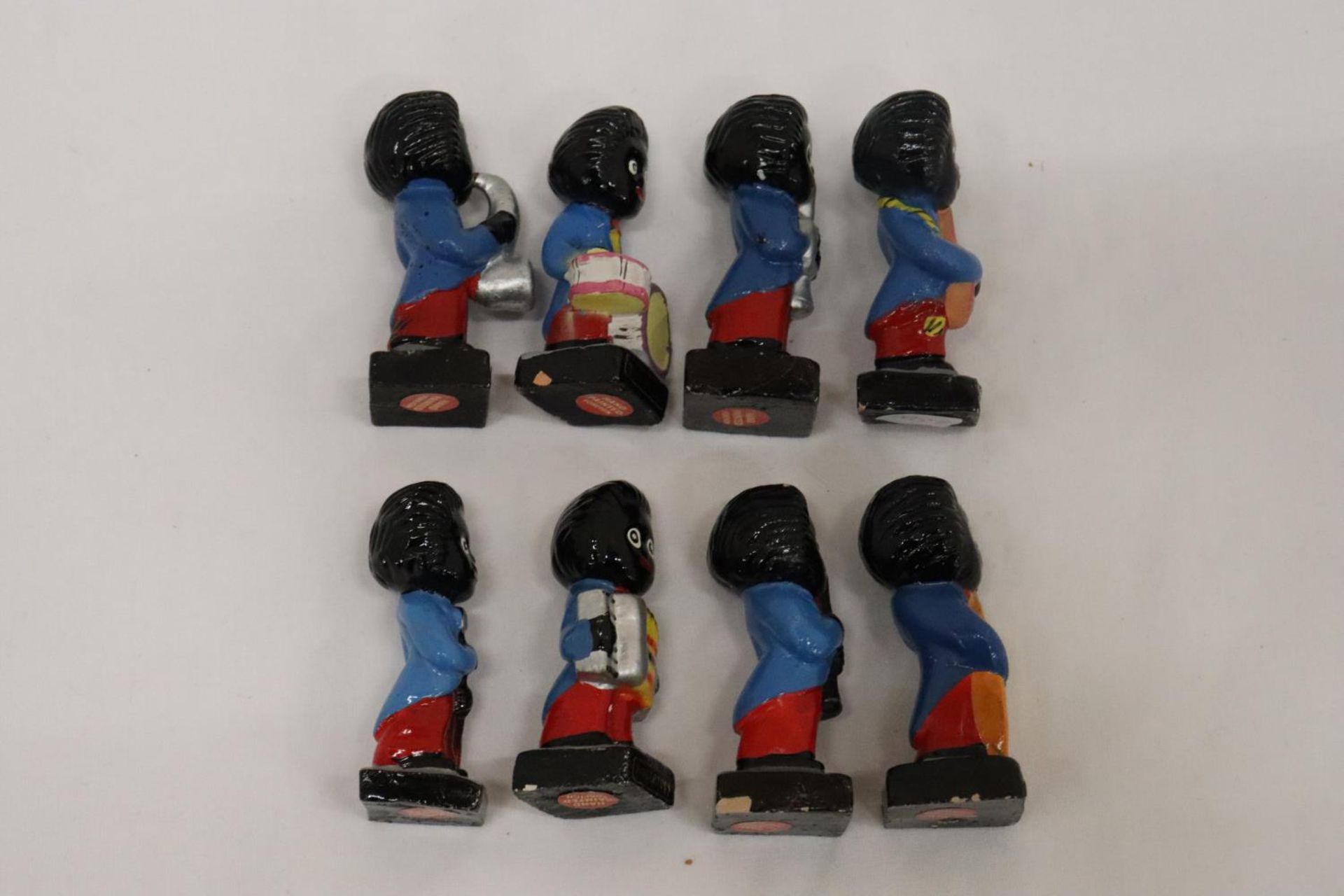 A COLLECTION OF VINTAGE ROBERTSONS FIGURES BAND MEMBERS - 9 IN TOTAL, 1 A/F - Image 4 of 6