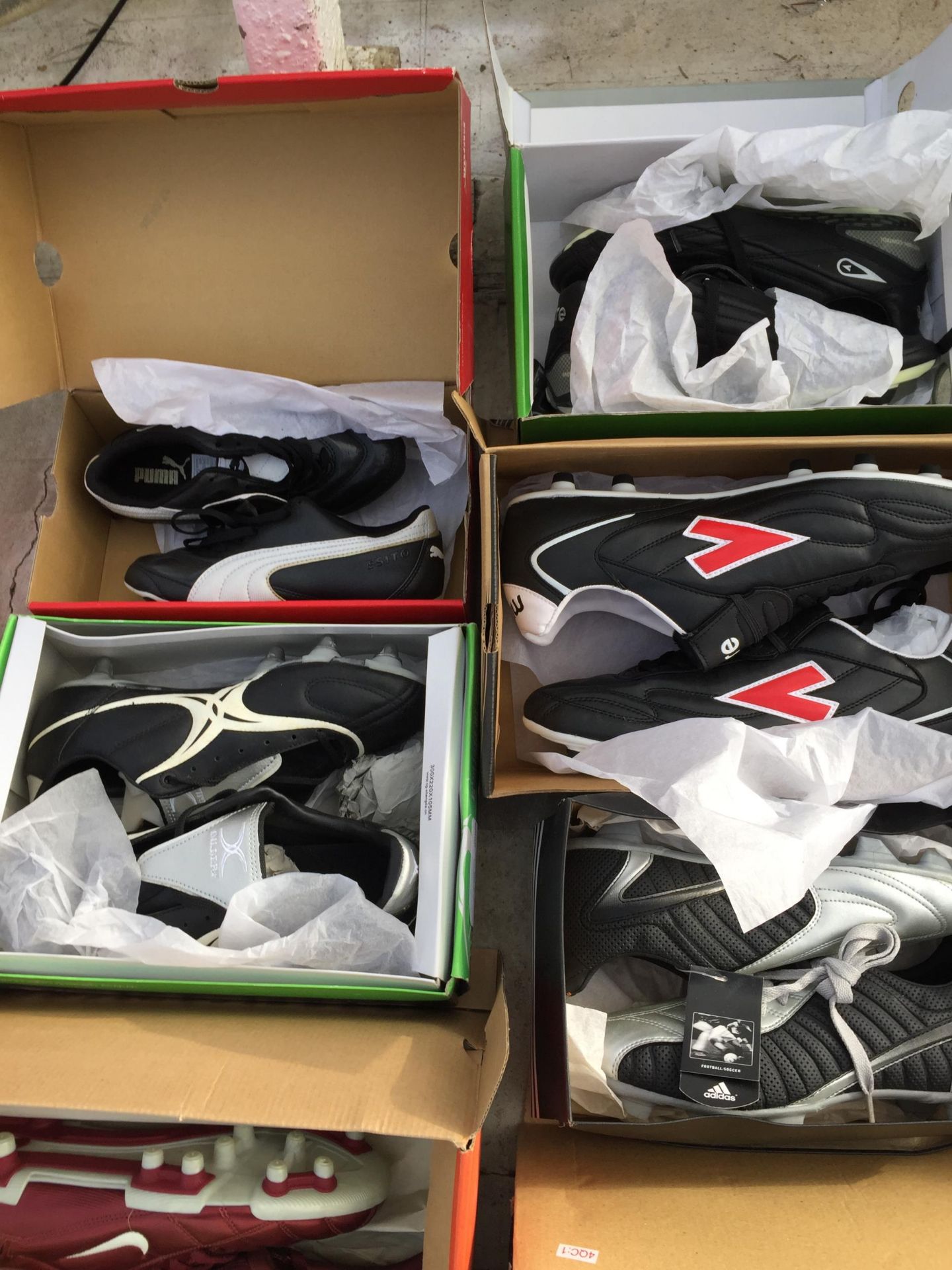 TEN PAIRS OF AS NEW AND BOXED SPORTS BOOTS AND TRAINERS - Image 2 of 3