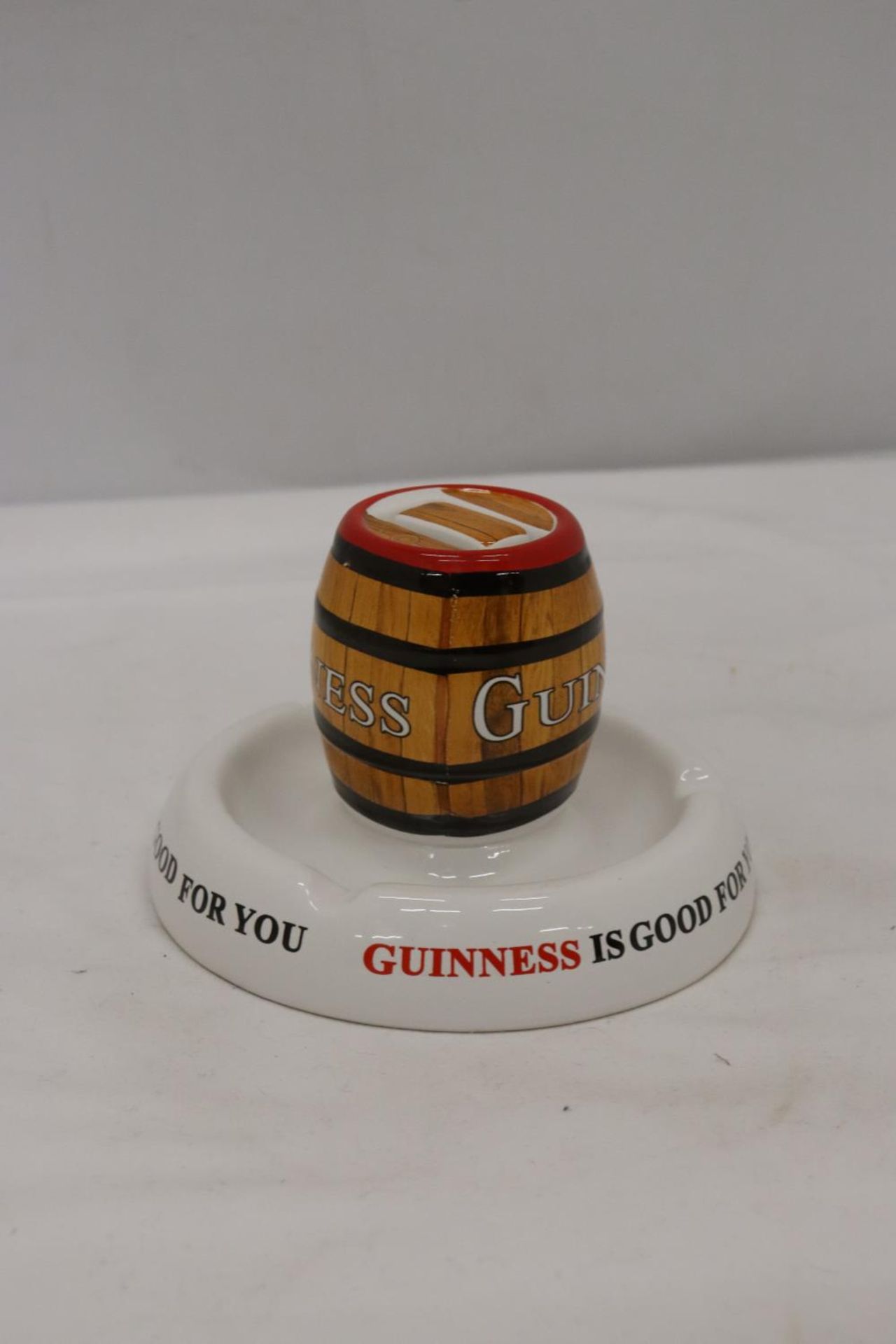 A MINTONS GUINESS ADVERTISING ASHTRAY - Bild 3 aus 4