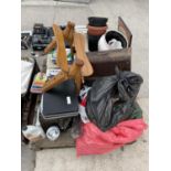 AN ASSORTMENT OF HOUSEHOLD CLEARANCE ITEMS