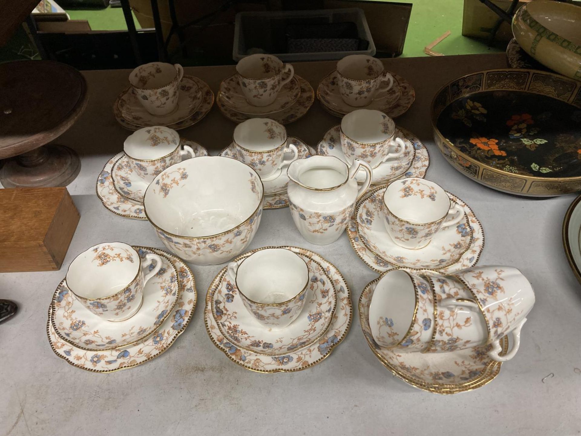 A COLLECTION OF VINTAGE JERSEY CHINA TEA WARE