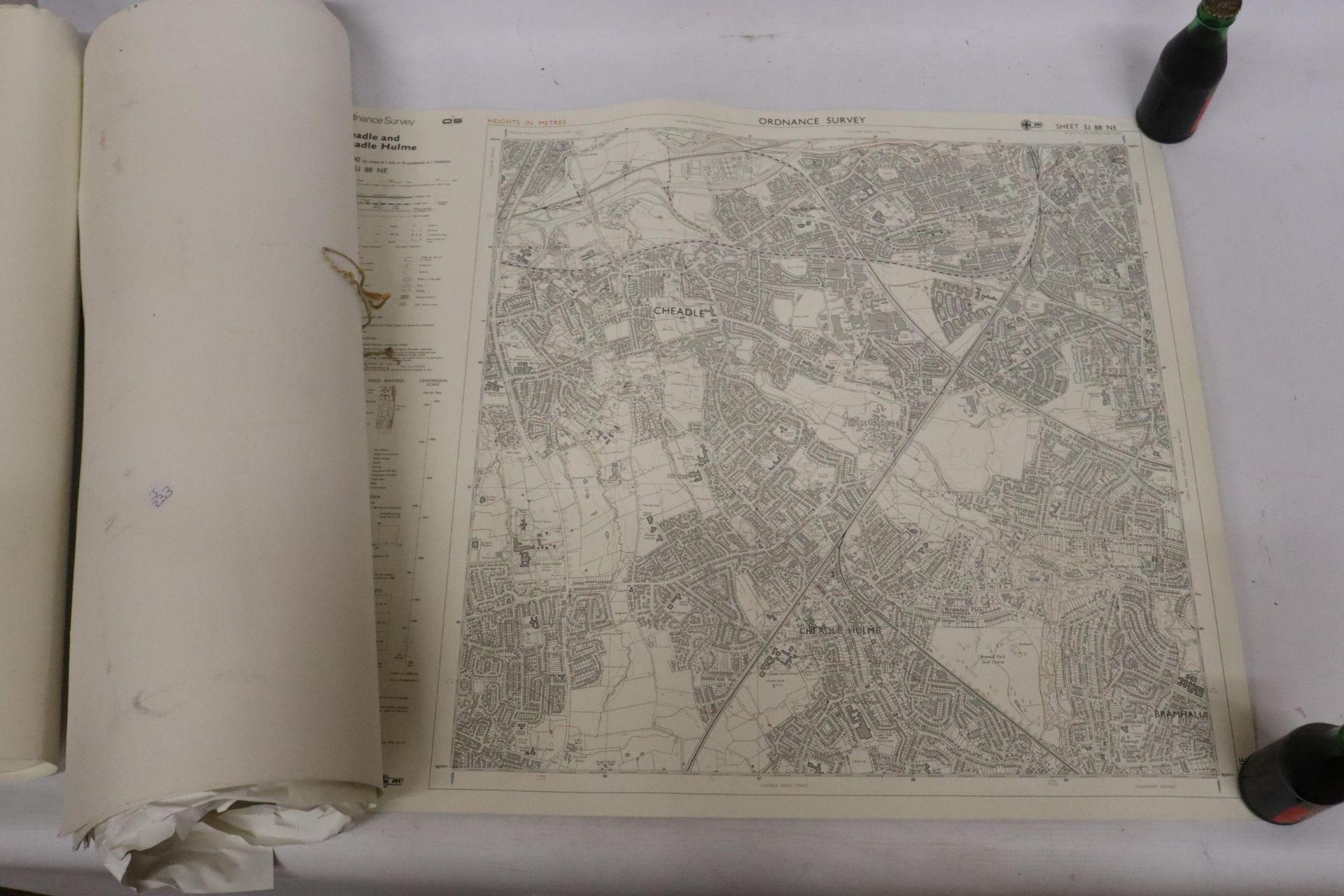 A LARGE QUANTITY OF ORDNANCE SURVEY MAPS TO INCLUDE GREATER MANCHESTER COUNTY, CHESTER, CHESHIRE, - Image 4 of 11