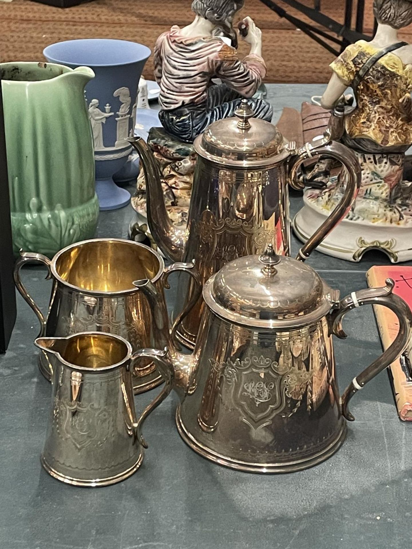 FOUR PIECES OF ELKINGTON SILVER PLATE, PATTERN NO. 16635, TO INCLUDE A COFFEE POT, TEAPOT, CREAM JUG