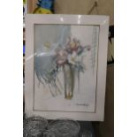 A LARGE SIGNED SUZANNE KNIGHT, ACRYLIC PAINTING OF A VASE OF FLOWERS, 71CM X 91CM, TO INCLUDE THE