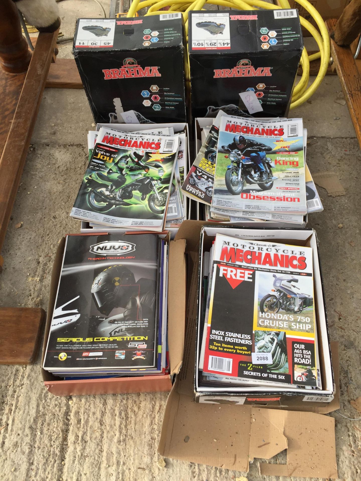 AN ASSORTMENT OF MOTORCYCLE MAGAZINES