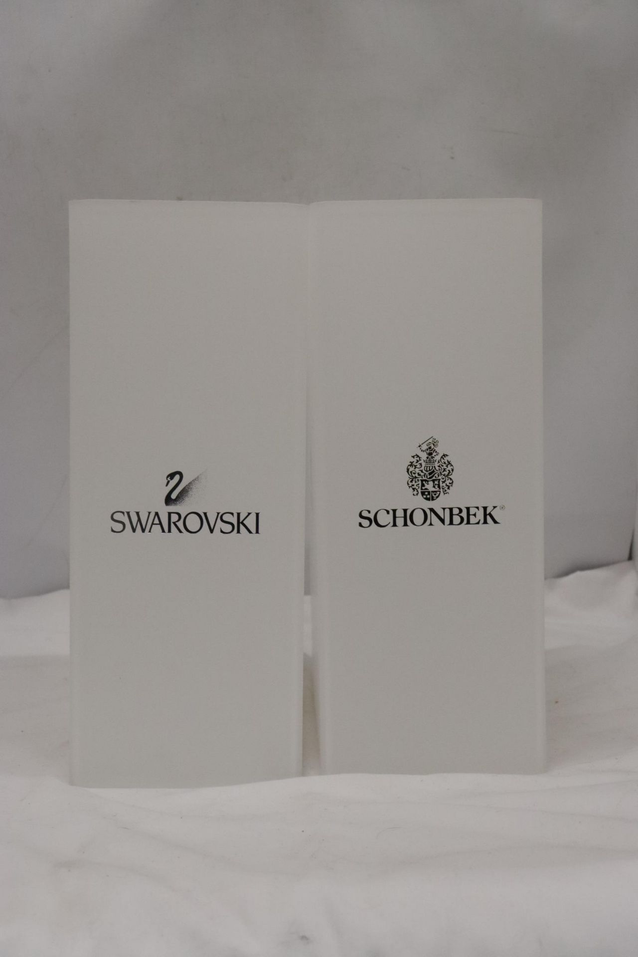 TWO, BELIEVED TO BE, LIGHT BOXES, MARKED SWAROVSKI AND SCHONBEK - Bild 6 aus 7