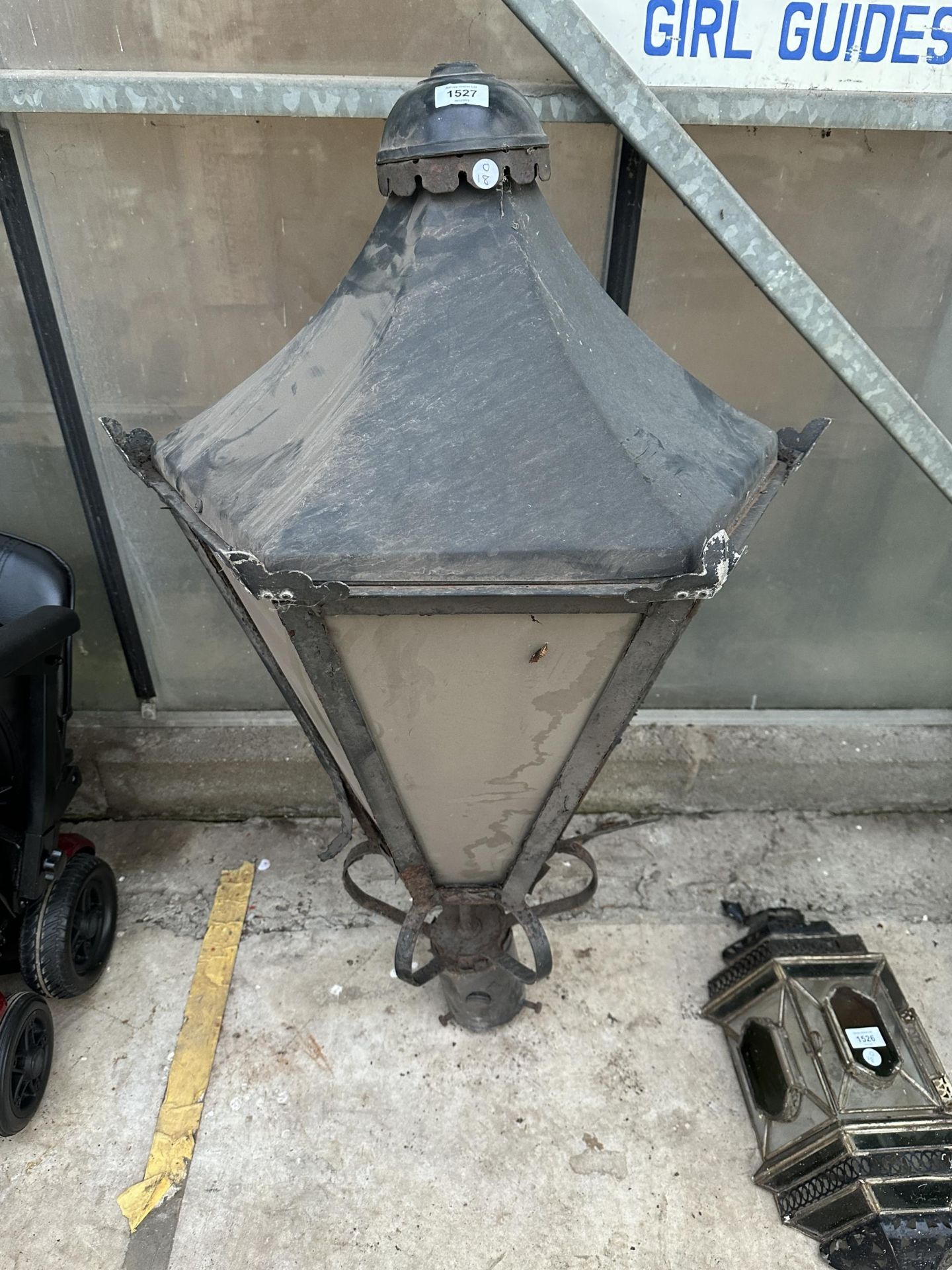 A LARGE VINTAGE IRON LAMP POST TOP