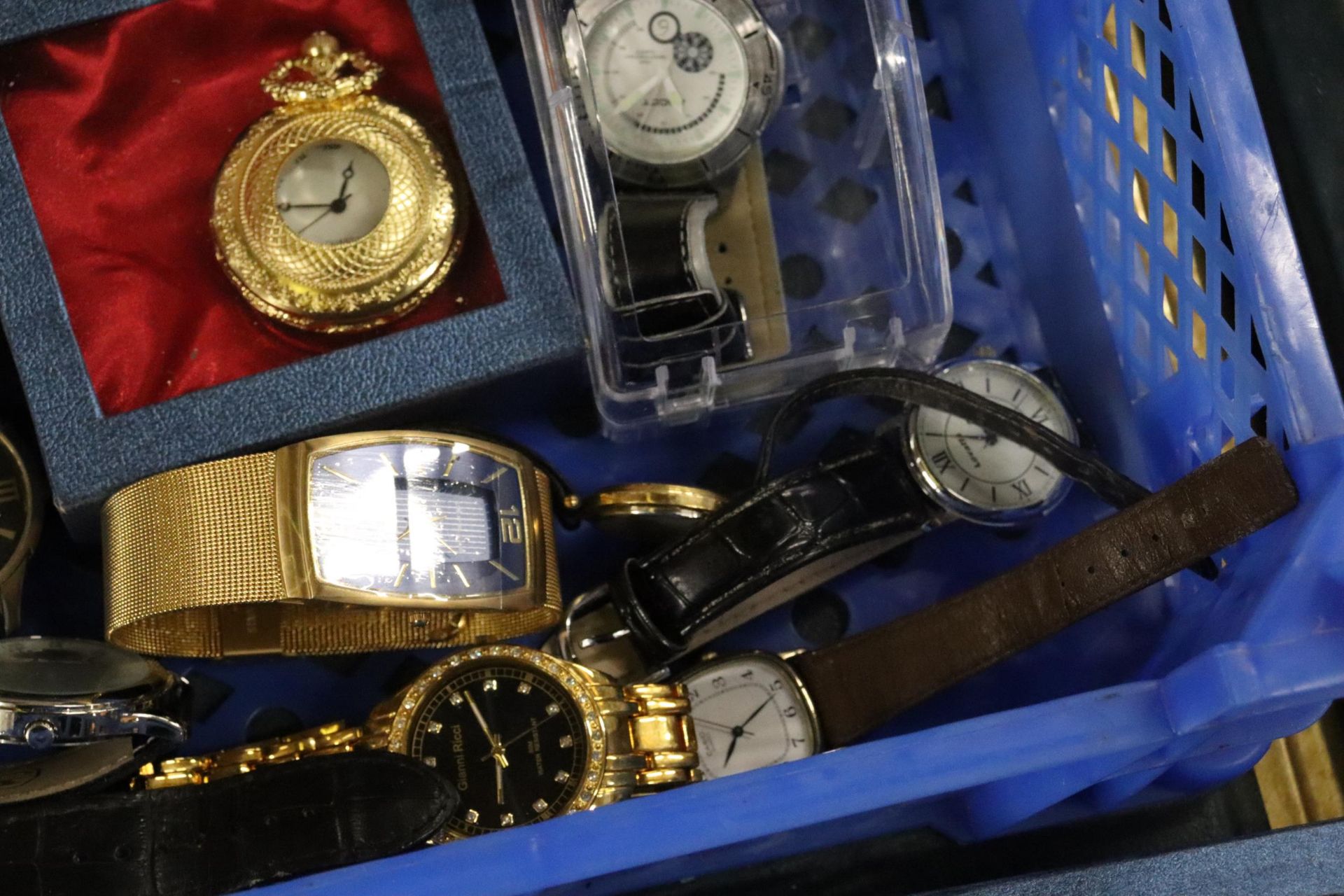 A LARGE QUANTITY OF WRISTWATCHES AND MODERN POCKET WATCHES, SOME BOXED, TO INCLUDE CHRISTIN LARS ' - Image 5 of 12
