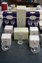 A COLLECTION OF BOXED GLASSWARE TO INCLUDE ROYAL DOULTON CRYSTAL GLASSES, ROYAL DOULTON WHISKY