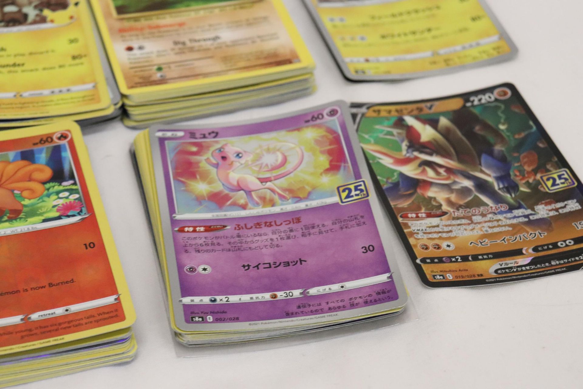 A QUANTITY OF POKEMON CARDS TO INCLUDE JAPANESE - Image 3 of 10