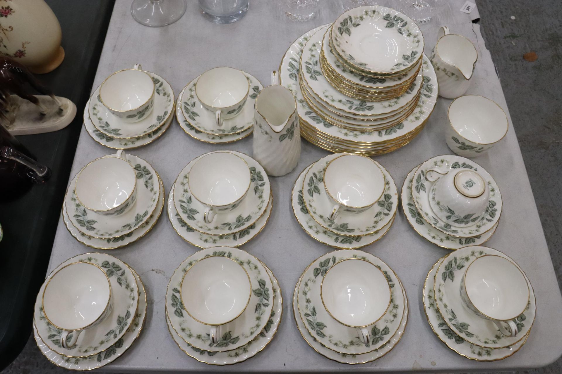 A MINTON GREENWICH TEASET TO INCLUDE CUPS, SAUCERS, DINNER PLATES, SALAD PLATES, ETC., - Image 2 of 6