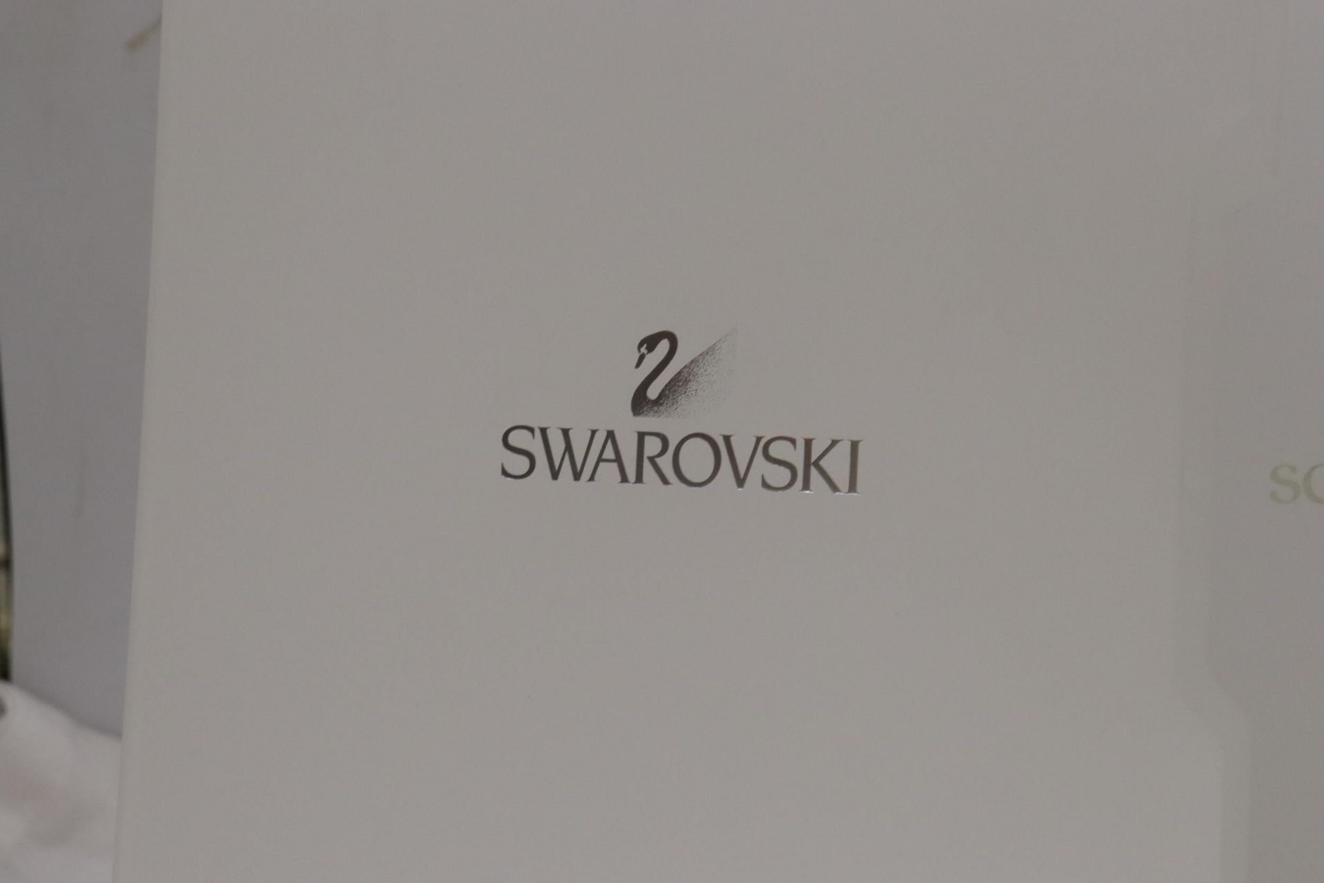 TWO, BELIEVED TO BE, LIGHT BOXES, MARKED SWAROVSKI AND SCHONBEK - Bild 2 aus 7