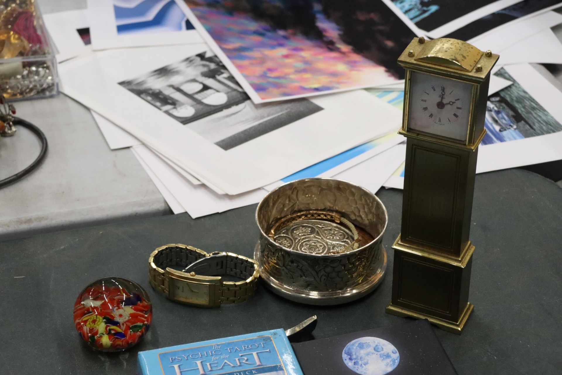 A QUANTITY OF TAROT AND ORACLE CARDS, PLUS AN ACCURIST WRISTWATCH, MINI GRANDFATHER MANTLE CLOCK, - Image 3 of 7