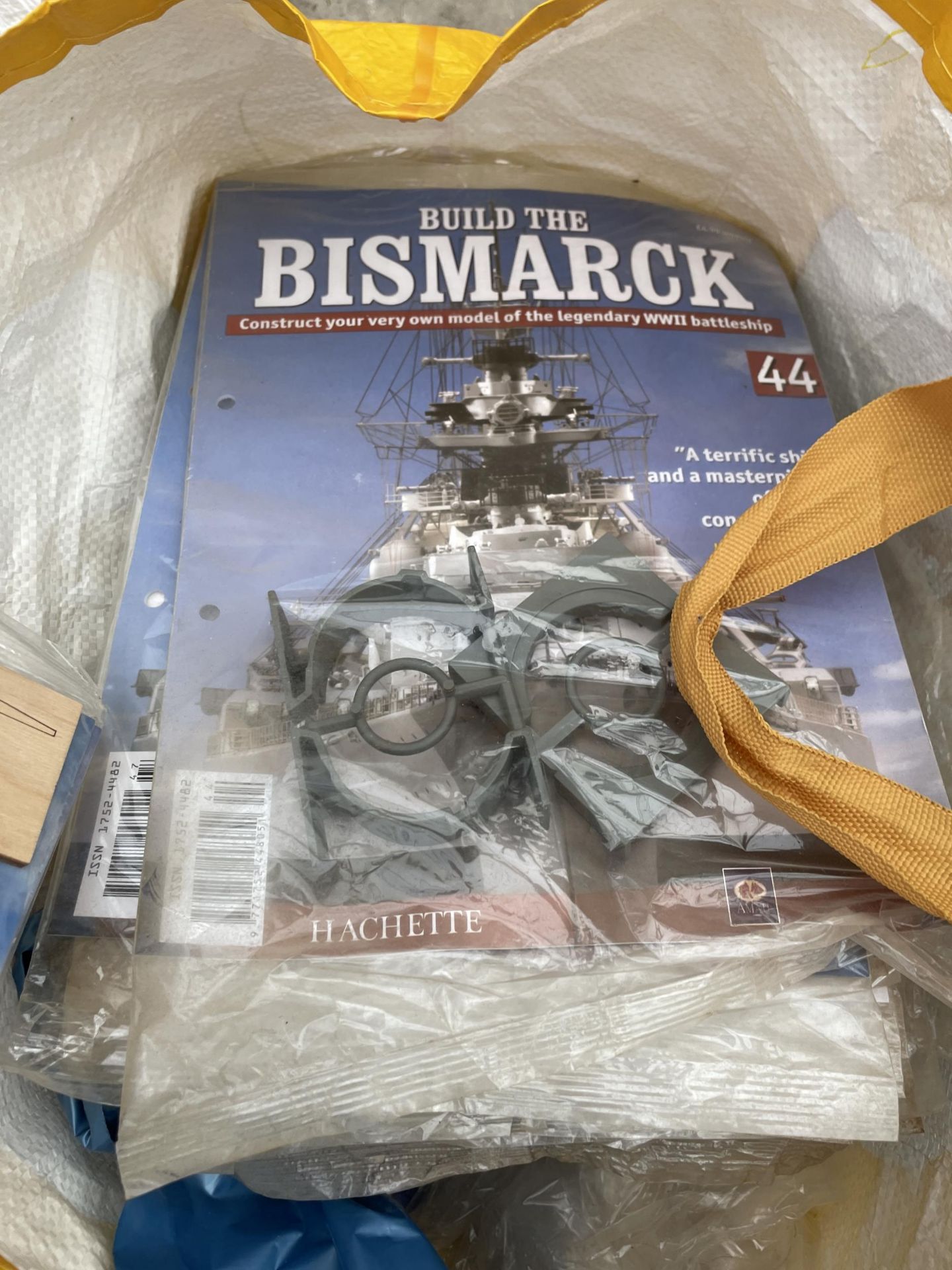 A BISMARK SHIP MODEL KIT - Image 3 of 7