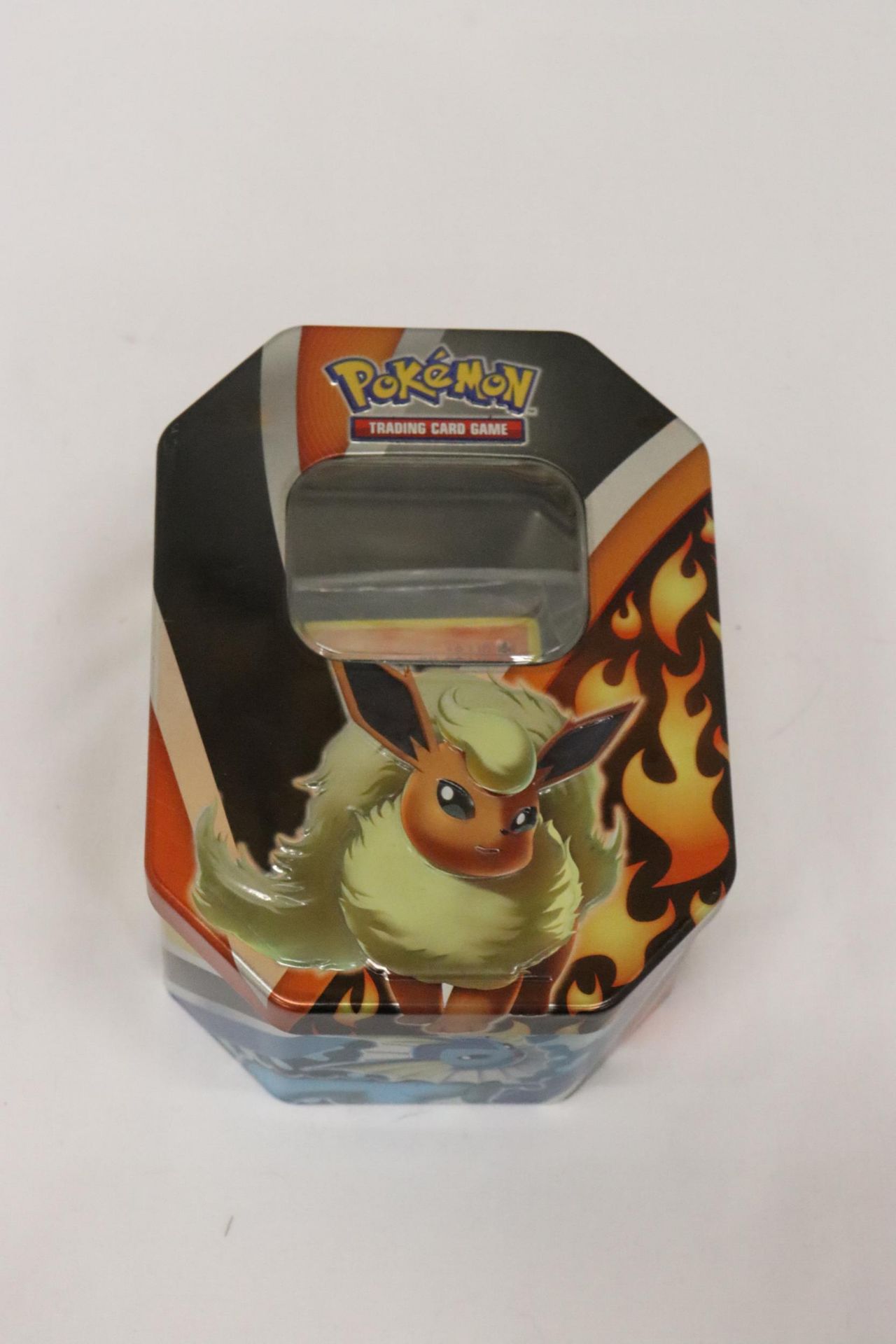 A POKEMON COLLECTORS TIN FULL OF 100+ POKEMON CARDS - Image 5 of 5