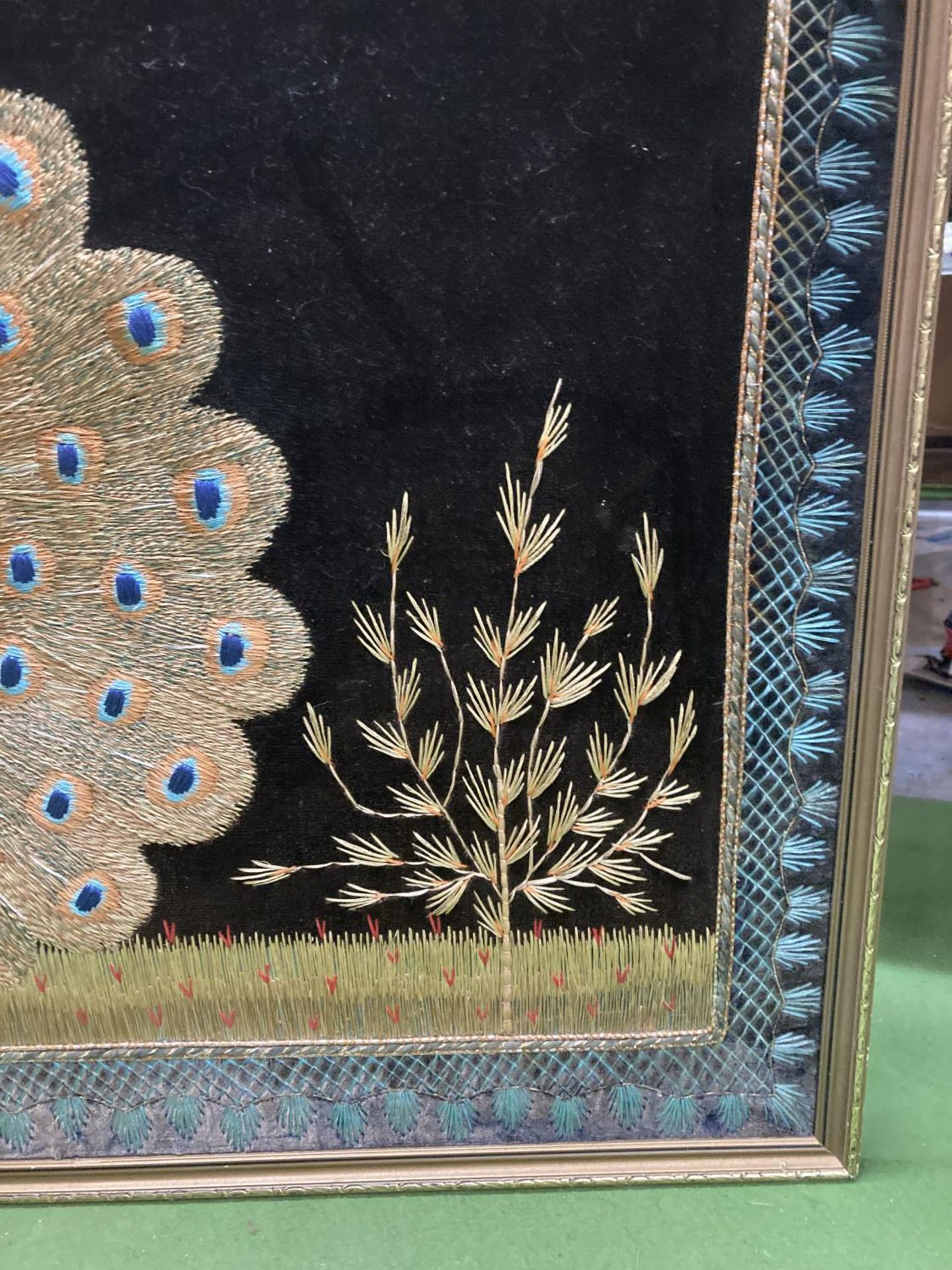 A LARGE GILT FRAMED EMBROIDERED COLLAGE OF A PEACOCK - Image 4 of 4