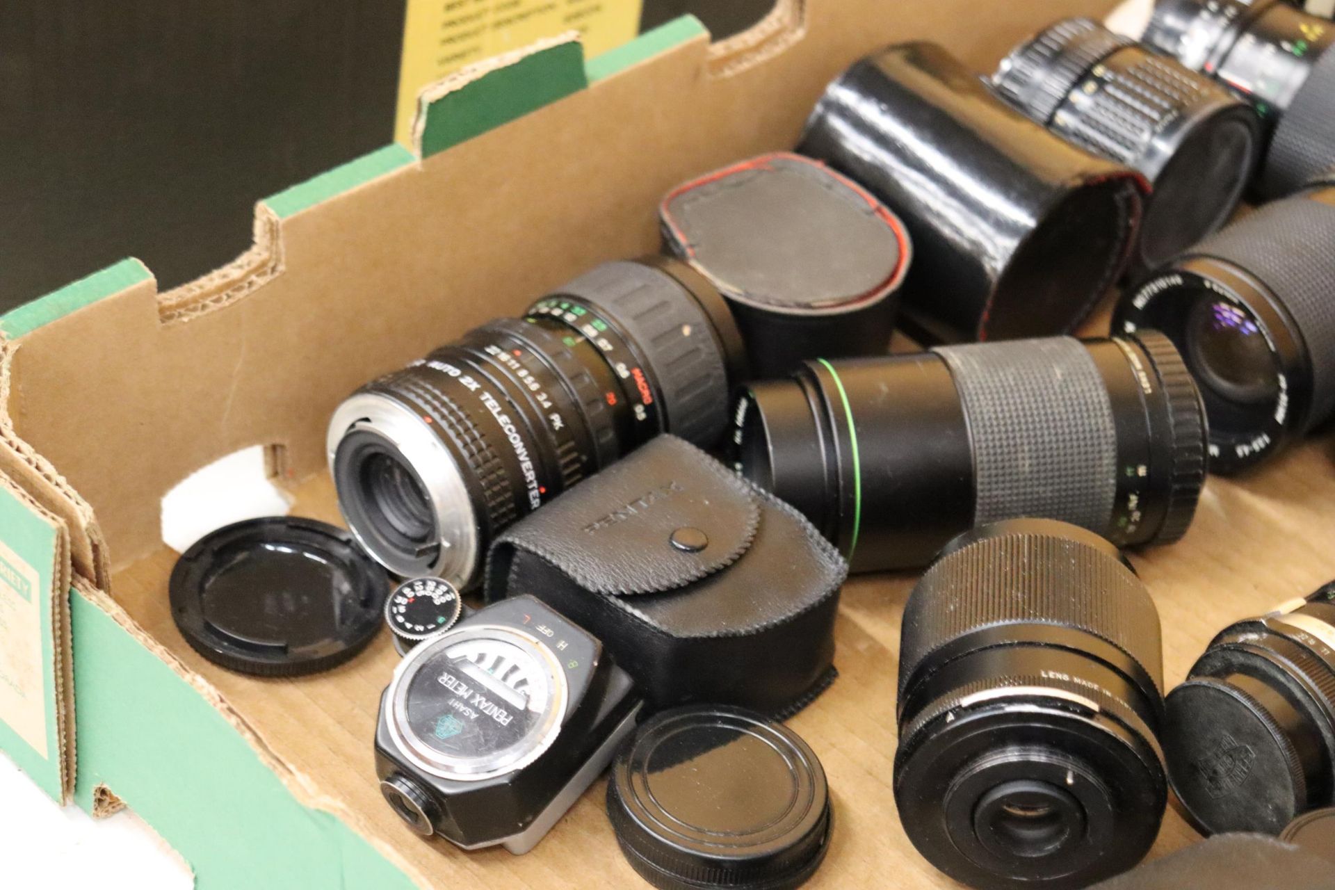 A JOBLOT OF VINTAGE CAMERA LENS (25 IN TOTAL) - Bild 7 aus 11