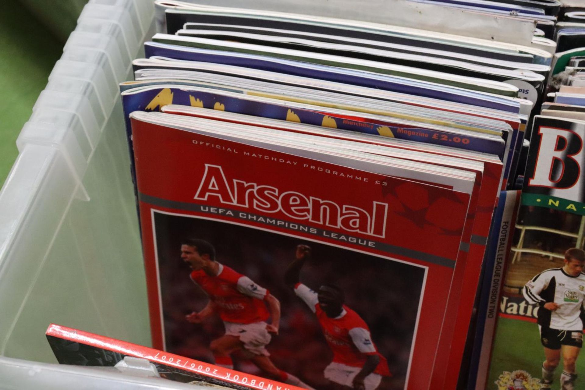 A LARGE QUANTITY OF FOOTBALL PROGRAMMES TO INCLUDE ARSENAL, HULL CITY, WIMBLEDON, ETC - Image 6 of 7