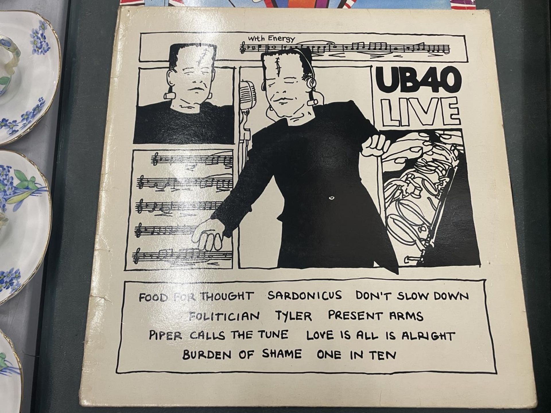 THREE UB40 VINYL LP RECORDS - Bild 3 aus 6