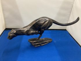 A BRONZE JAGUAR CAT