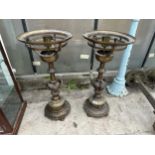 A PAIR OF LARGE HEAVY BRASS VINTAGE TABLE LAMPS