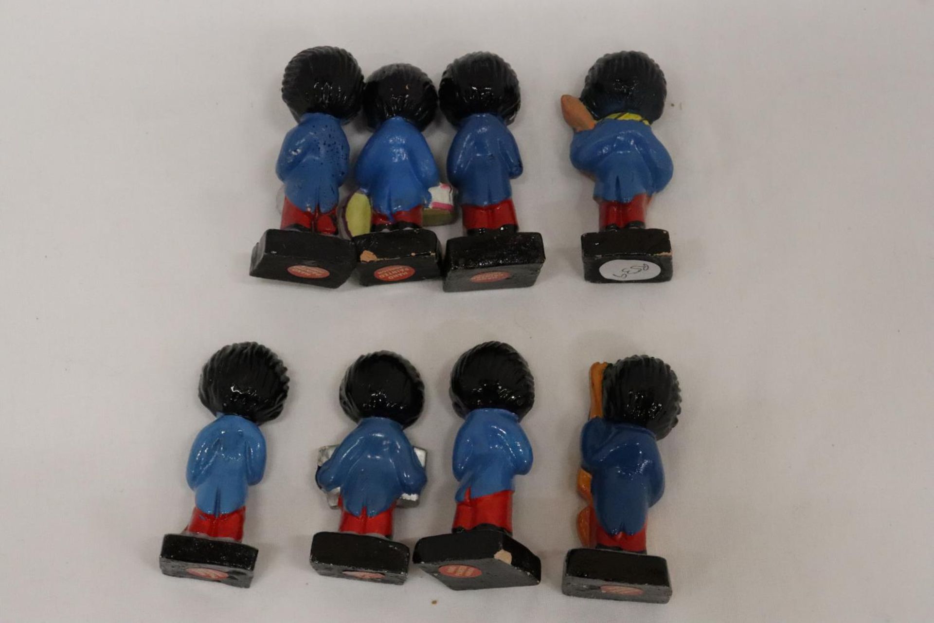 A COLLECTION OF VINTAGE ROBERTSONS FIGURES BAND MEMBERS - 9 IN TOTAL, 1 A/F - Image 5 of 6