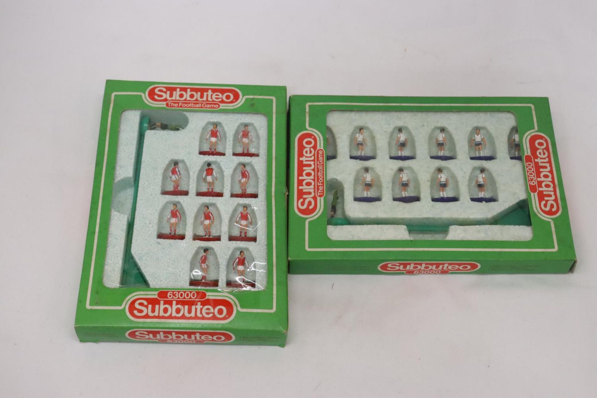 TWO BOXED VINTAGE SUBBUTEO TEAMS 654 SPURS AND 642 ARSENAL