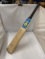 A DERBYSHIRE CRICKET CLUB BAT. SIGNED BY PLAYERS IN THE 1991 TEAM, TO ICLUDE DEVON MALCOLM,