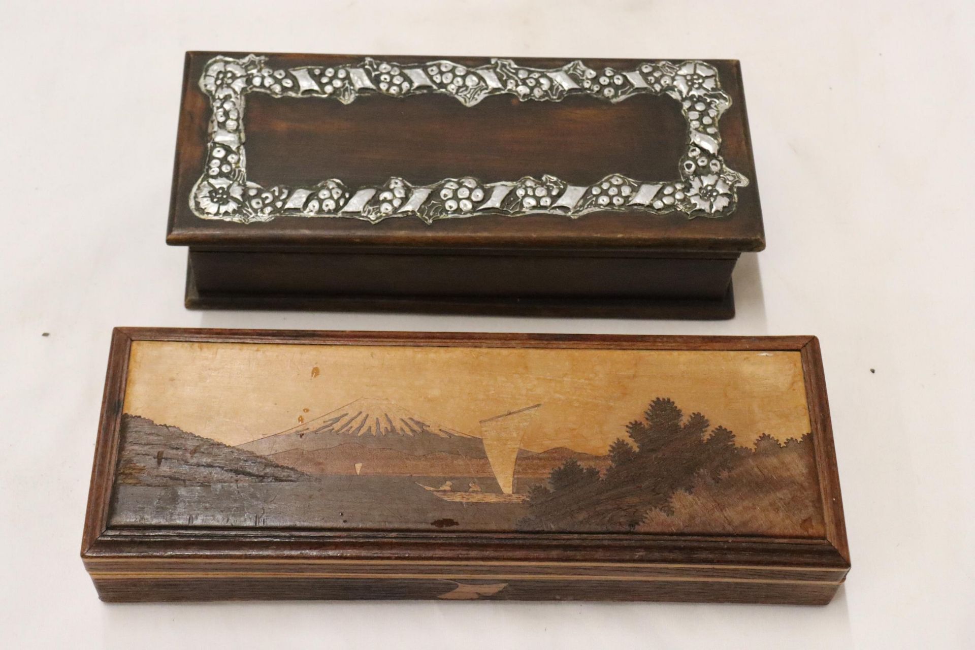 TWO VINTAGE BOXES TO INCLUDE ONE WITH A MARQUETRY IMAGE OF MOUNT FUJI
