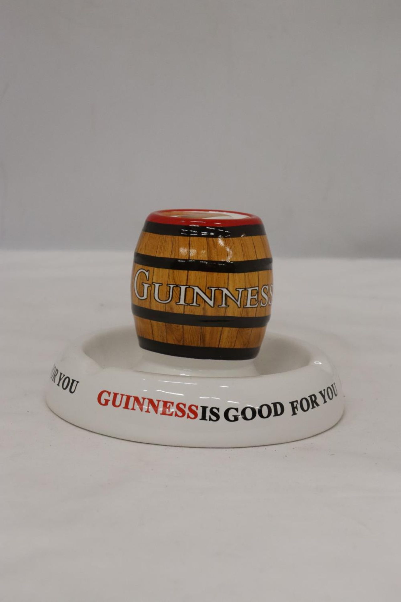 A MINTONS GUINESS ADVERTISING ASHTRAY - Image 2 of 4