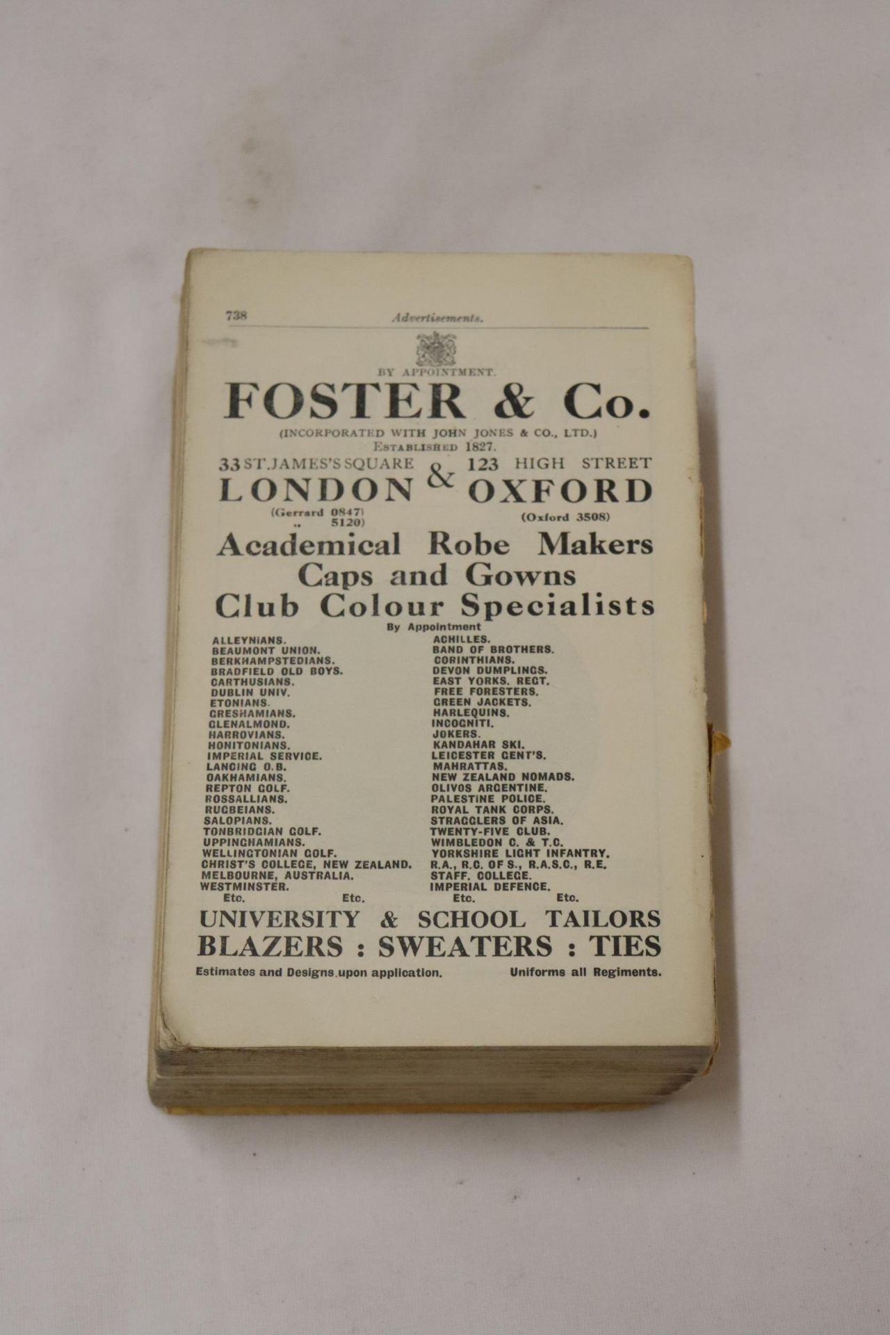 A 1930 COPY OF WISDEN'S CRICKETER'S ALMANACK. THIS COPY IS IN VERY USED CONDITION AND IS MISSING A - Image 4 of 4