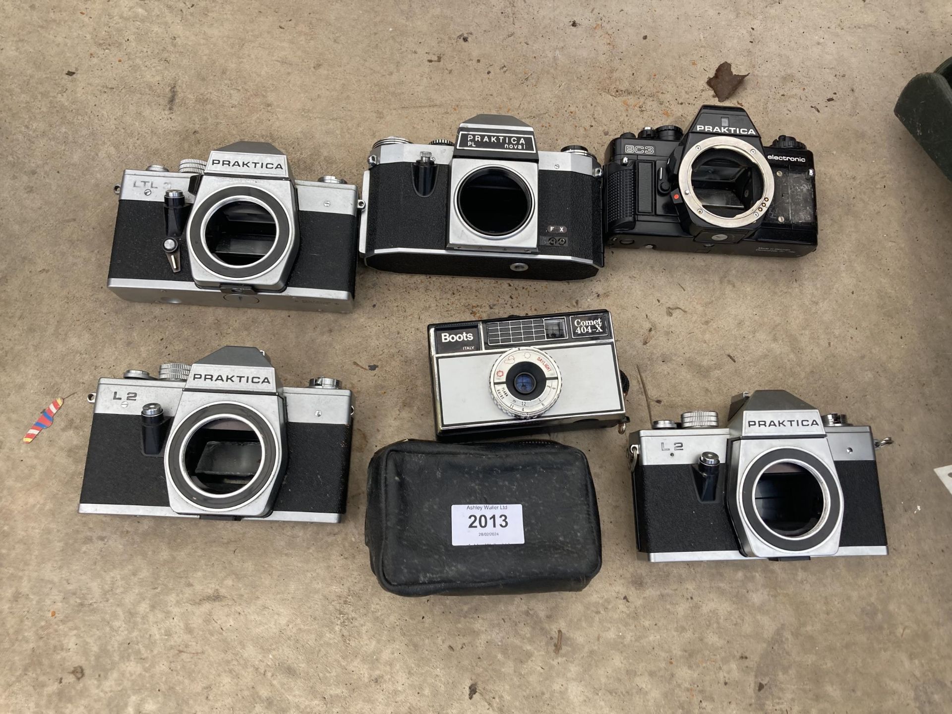 SIX VARIOUS CAMERA CASES TO INCLUDE FIVE PRAKTICA ETC