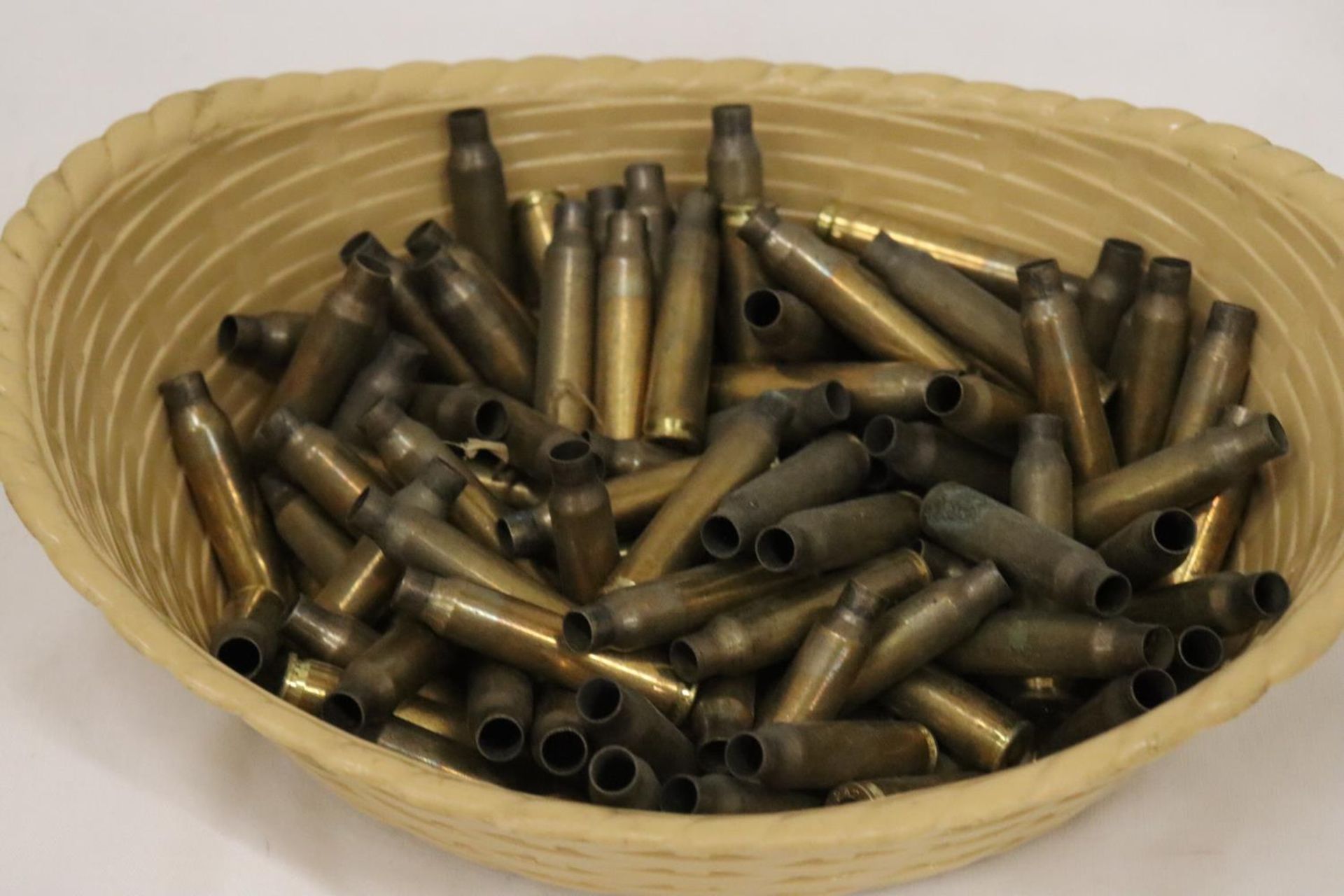 A QUANTITY OF BRASS USED BULLET CASINGS - Image 4 of 4