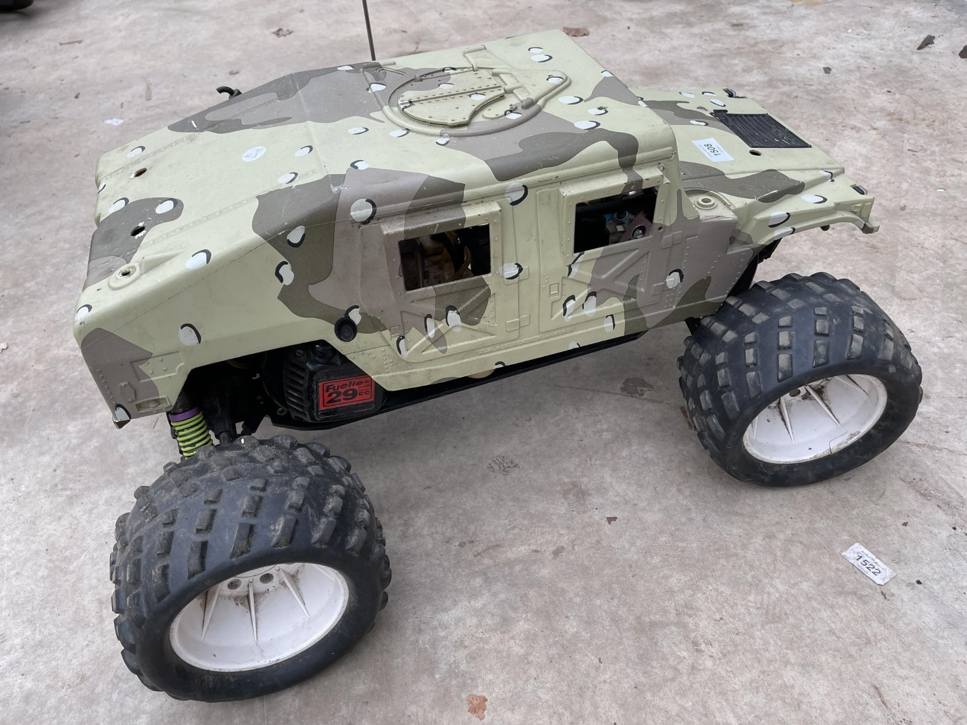 A PETROL ENGINE REMOTE CONTROL CAMMO JEEP - Image 2 of 10