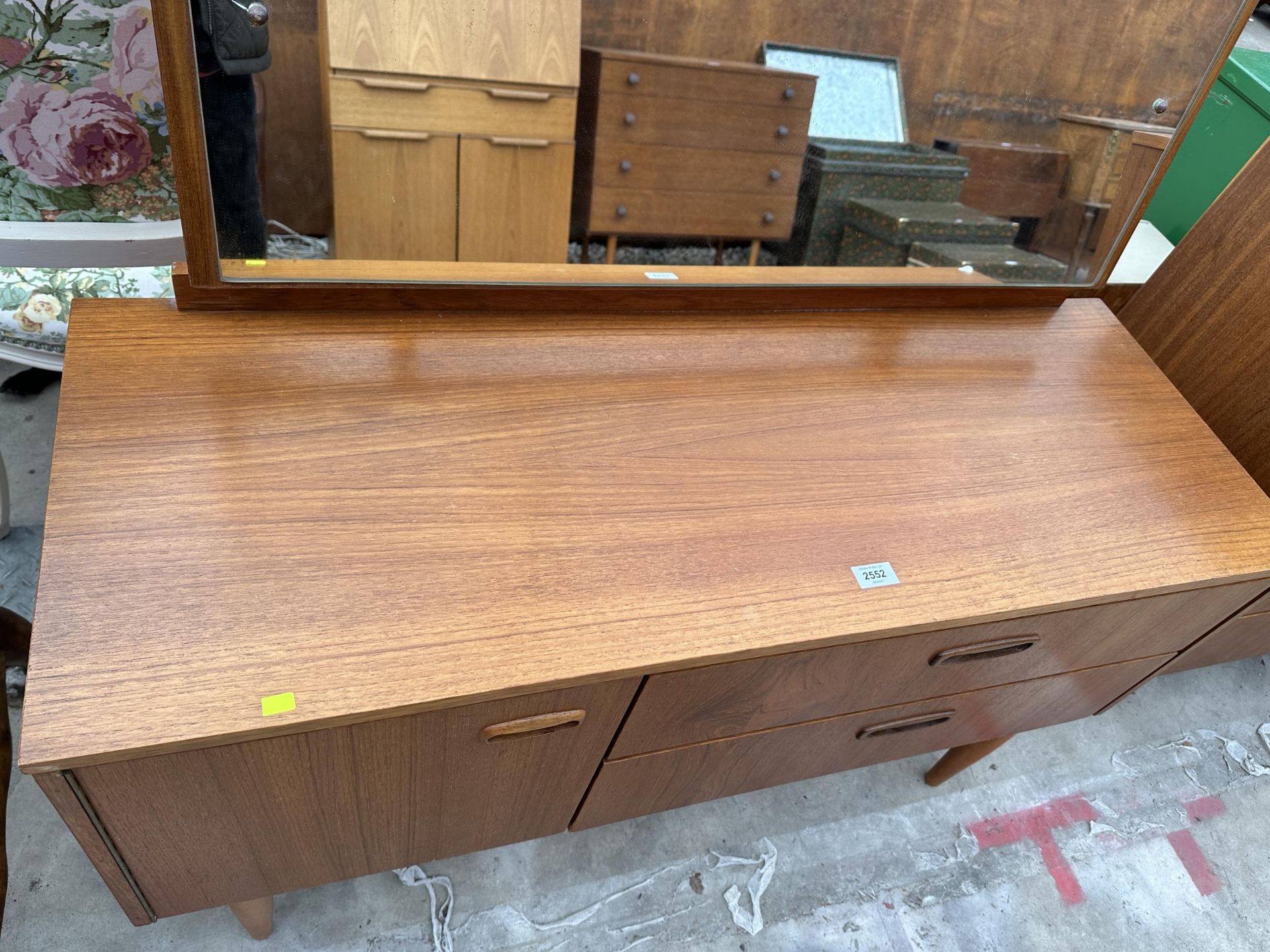 A RANELLA RETRO TEAK DRESSING CHEST ENCLOSING TWO DRAWERS AND ONE CUPBOARD 44" WIDE - Image 3 of 5