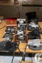 A COLLECTION OF VINTAGE CAMERAS TO INCLUDE ILOCA RAPID-B, MIRANDA, TOPCON, BRAUN PAXETTEETC, SOME