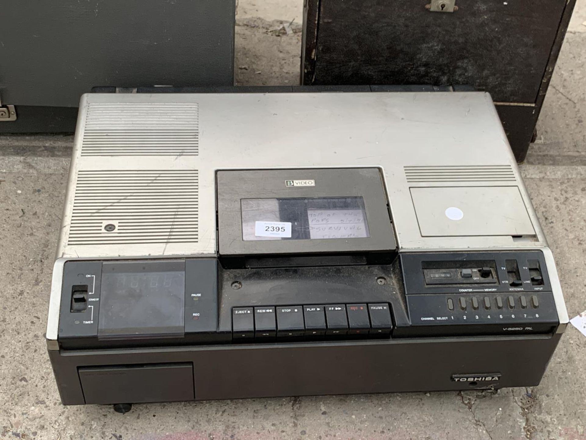 A RETRO TOSHIBA BVIDEO PLAYER AND TWO VINTAGE PROJECTORS - Image 2 of 3