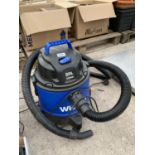 A WICKES 20L VACUUM CLEANER