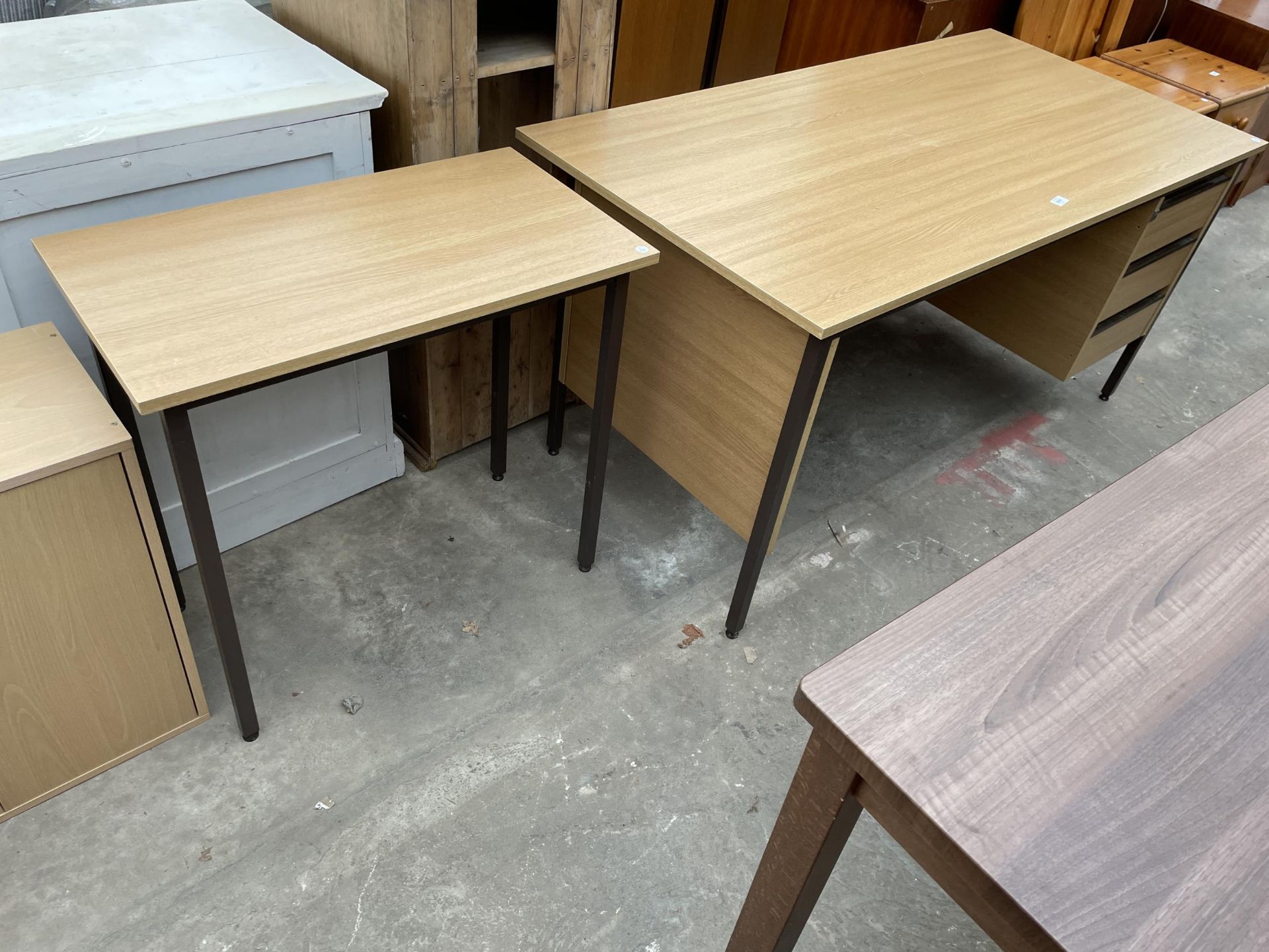 A SINGLE PEDESTAL DESK 59" X 29" AND MATCHING TABLE