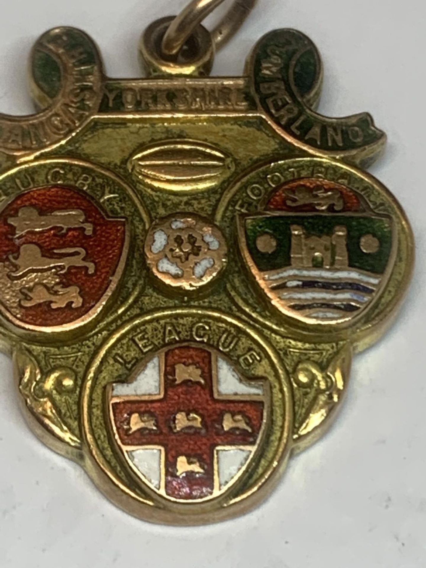 A HALLMARKED 9 CARAT GOLD LANCASHIRE, YORKSHIRE, CUMBERLAND RUGBY FOOTBALL LEAGUE MEDAL ENGRAVED - Image 3 of 6