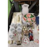 A LARGE MIXED LOT TO INCLUDE DINNER PLATES, CUPS, A BOXED BRUSH AND MIRROR SET, FIGURES, A SMALL