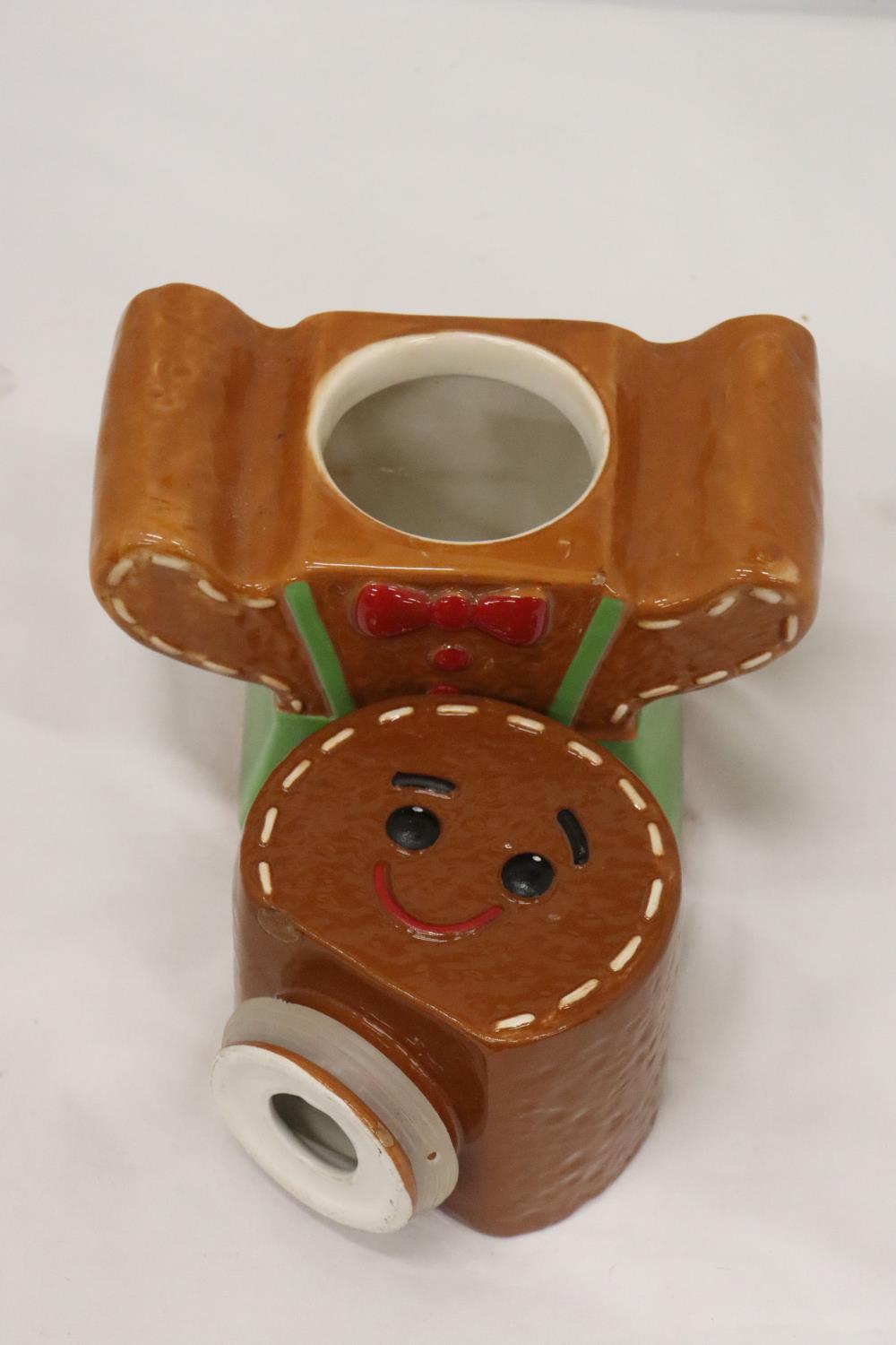 A GINGERBREAD MAN COOKIE JAR, HEIGHT 21CM - Image 5 of 5