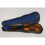 A VINTAGE VIOLIN AND BOW IN CASE, NEEDS NEW STRINGS