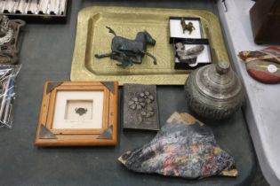 A MIXED LOT TO INCLUDE A BURIAL URN, AN ORNATE METAL HORSE SCULPTURE, BRASS TRAY ETC.,
